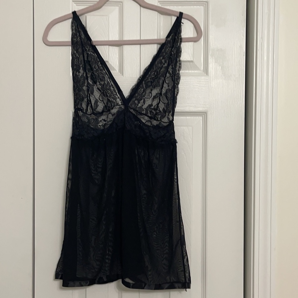 NWOT AvidLove V neck lace babydoll size M